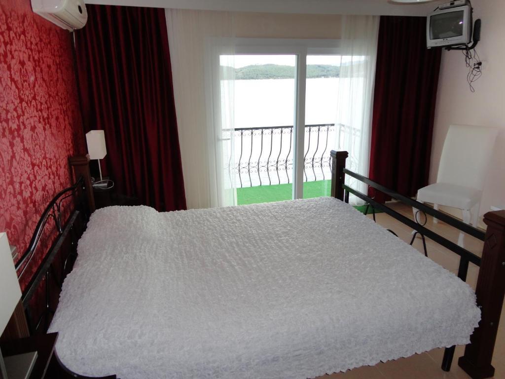 Akyali Hotel Guvercinlik  Phòng bức ảnh